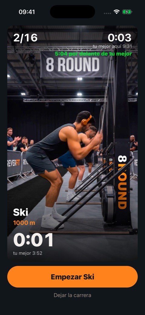 8Round: mid-race, ahead of your best in green